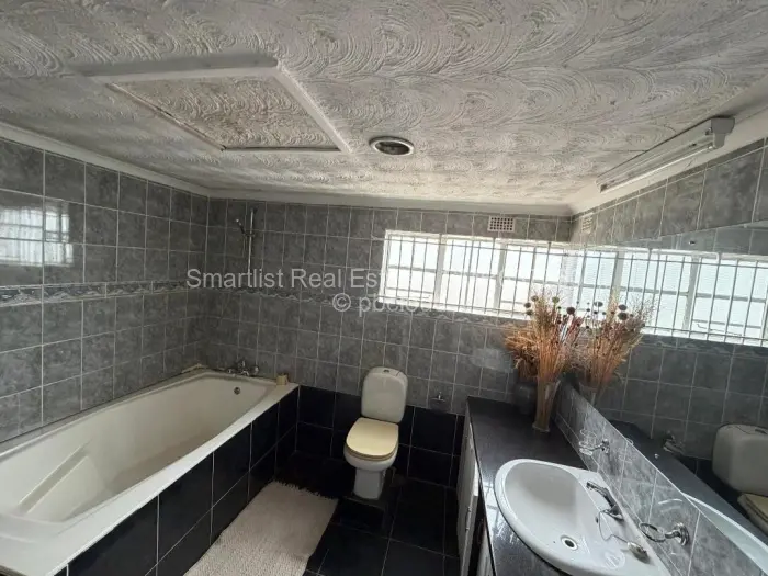 3 Bedroom House for Sale in Belvedere, Harare