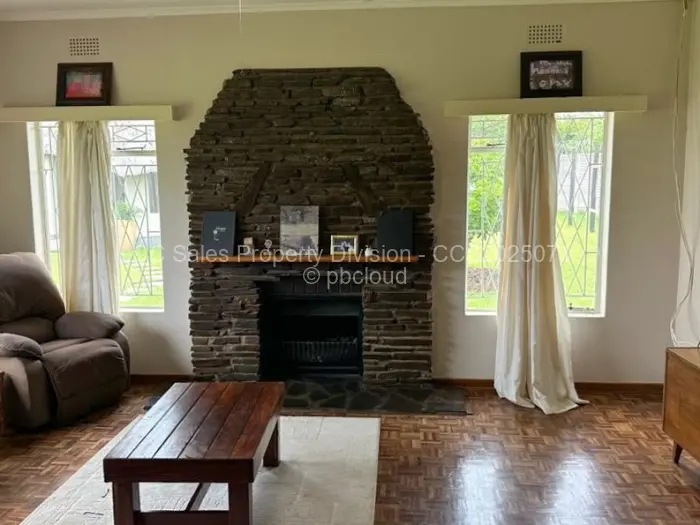 4 Bedroom House for Sale in Burnside, Bulawayo