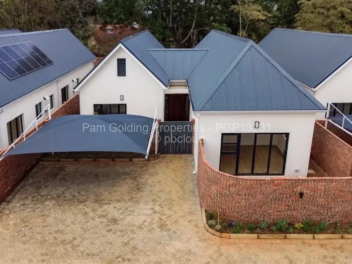 Townhouse/Cluster to Rent in Avondale, Harare