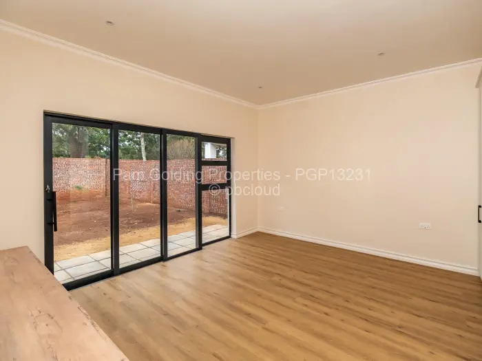 Townhouse/Cluster to Rent in Avondale, Harare