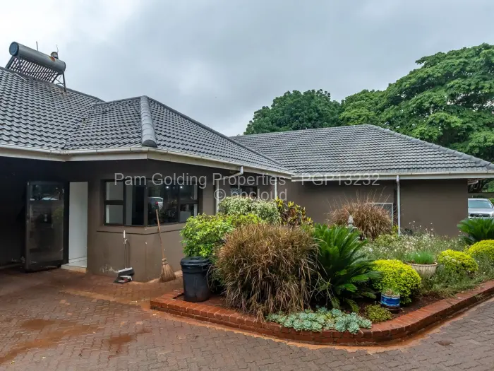 5 Bedroom House for Sale in Mount Pleasant, Harare