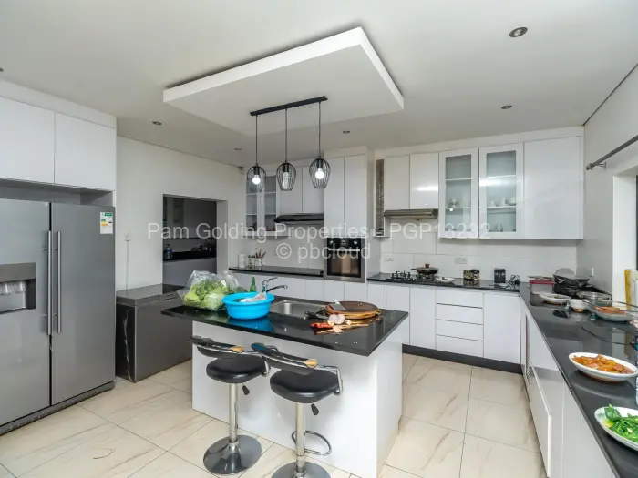 5 Bedroom House for Sale in Mount Pleasant, Harare