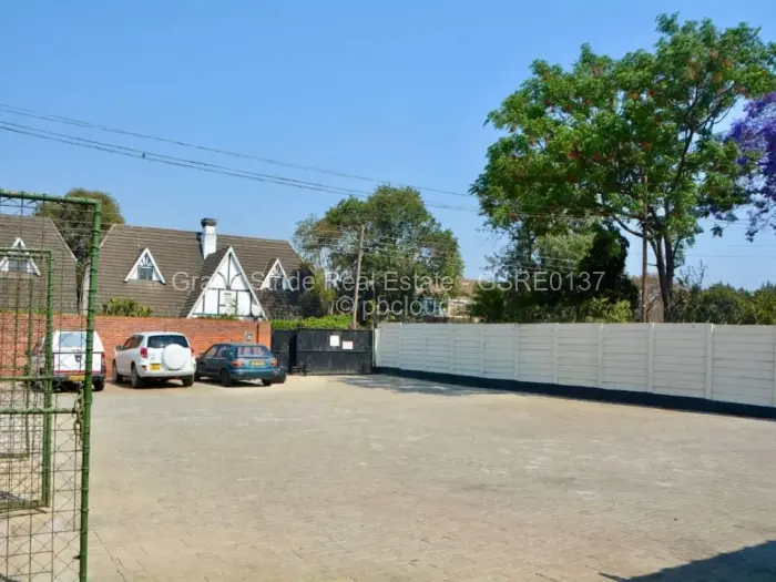 2 Bedroom Cottage/Garden Flat to Rent in Avondale, Harare