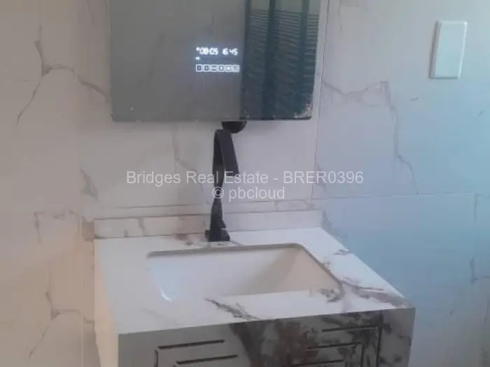 Townhouse/Cluster for Sale in Greendale, Harare