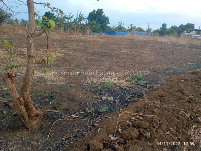 Residential Stand for Sale in Norton, Norton