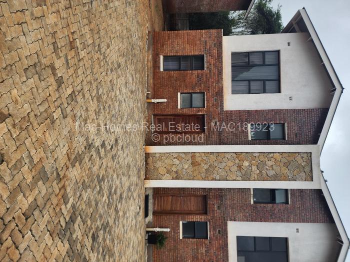 Flat/Apartment for Sale in Helensvale, Harare