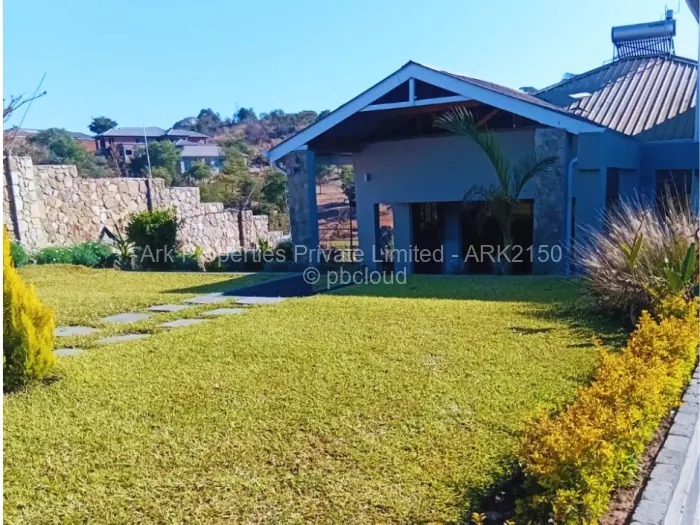 4 Bedroom House for Sale in Crowhill Views, Harare
