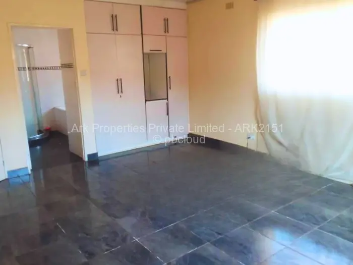 4 Bedroom House for Sale in Dawnview Park, Harare