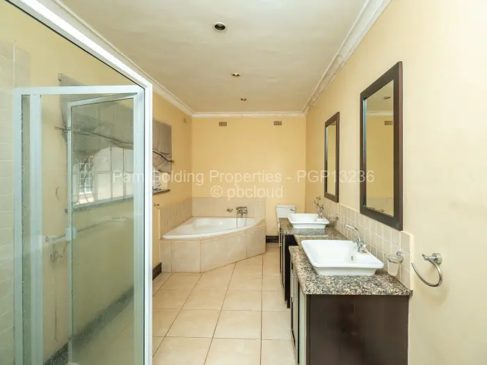 3 Bedroom House for Sale in Vainona, Harare