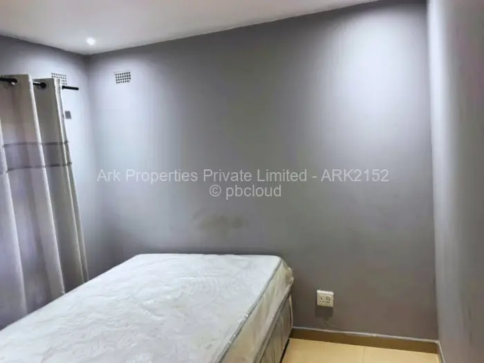 5 Bedroom House for Sale in Hatfield, Harare