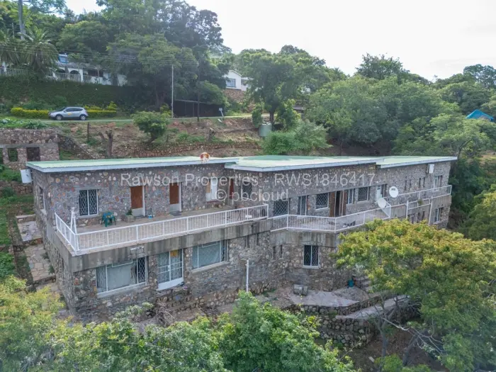 6 Bedroom House for Sale in Kariba, Kariba