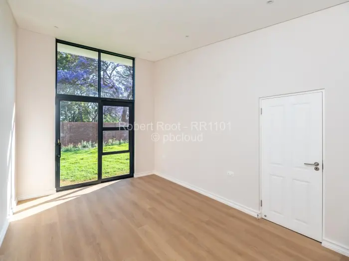 Townhouse/Cluster to Rent in Newlands, Harare