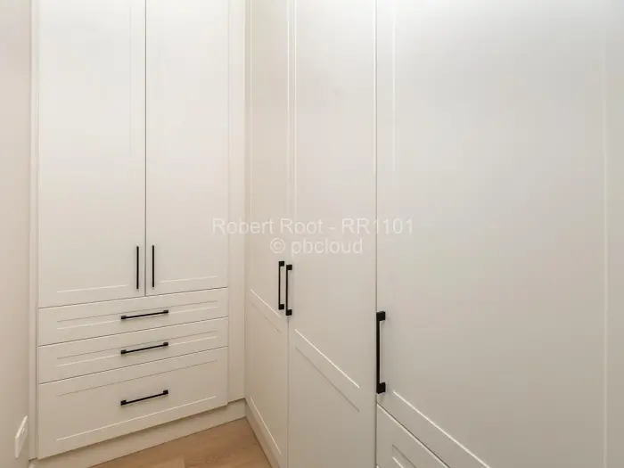 Townhouse/Cluster to Rent in Newlands, Harare