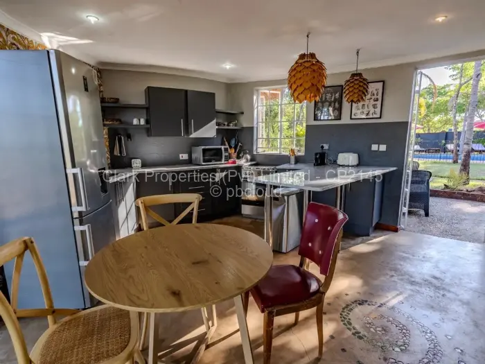 6 Bedroom House for Sale in Shawasha Hills, Harare