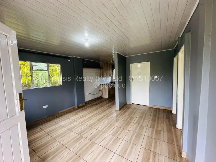 2 Bedroom Cottage/Garden Flat to Rent in Chadcombe, Harare