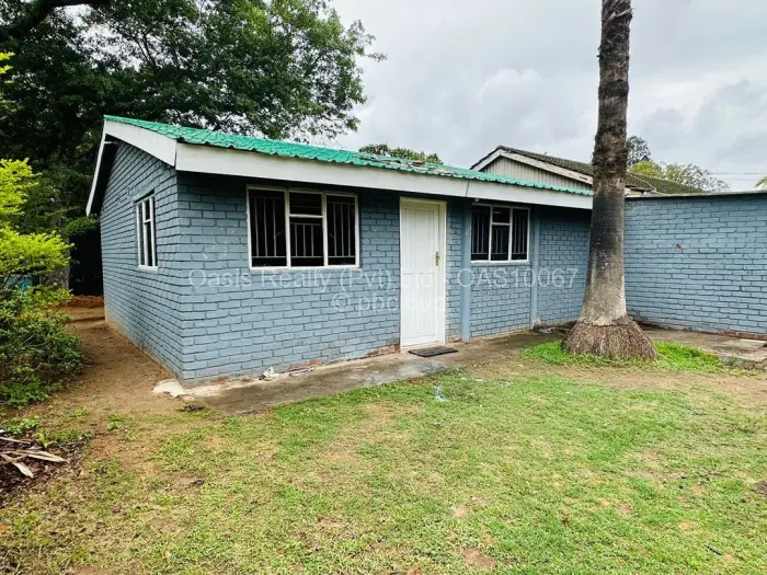 2 Bedroom Cottage/Garden Flat to Rent in Chadcombe, Harare