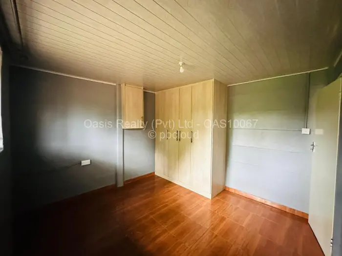 2 Bedroom Cottage/Garden Flat to Rent in Chadcombe, Harare