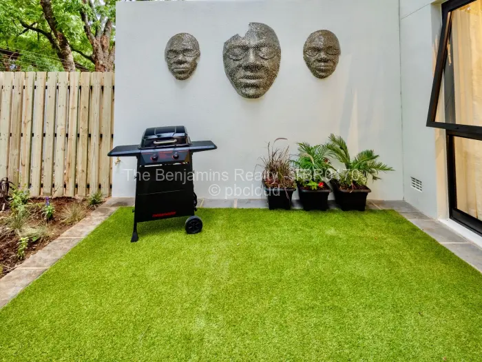 Townhouse/Cluster to Rent in Vainona, Harare