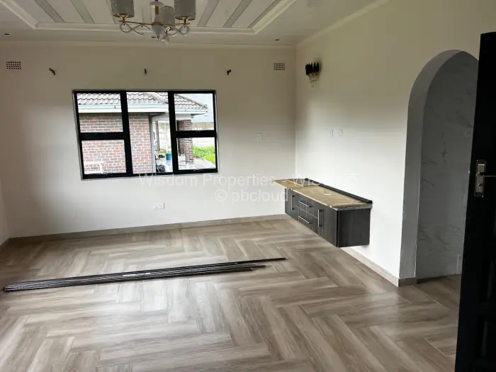 5 Bedroom House for Sale in Windsor Park, Ruwa