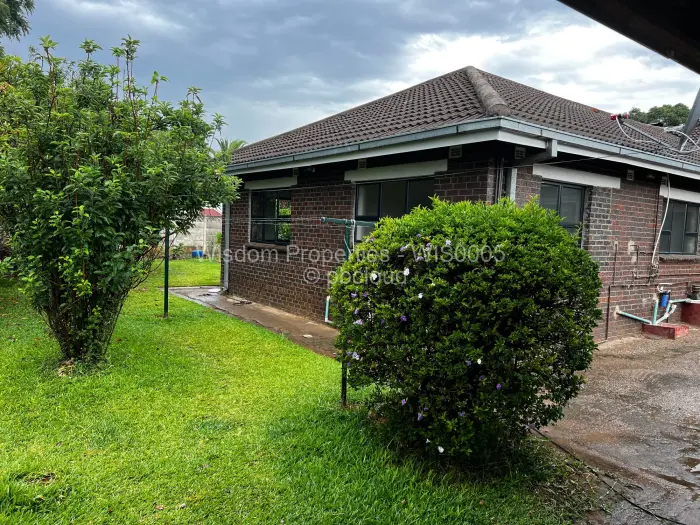 5 Bedroom House for Sale in Windsor Park, Ruwa