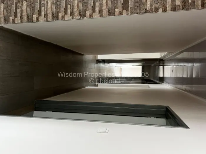 5 Bedroom House for Sale in Windsor Park, Ruwa