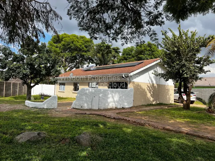 3 Bedroom House for Sale in Windsor Park, Ruwa