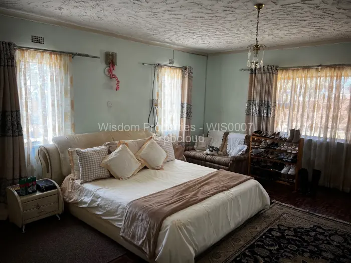 5 Bedroom House for Sale in Windsor Park, Ruwa