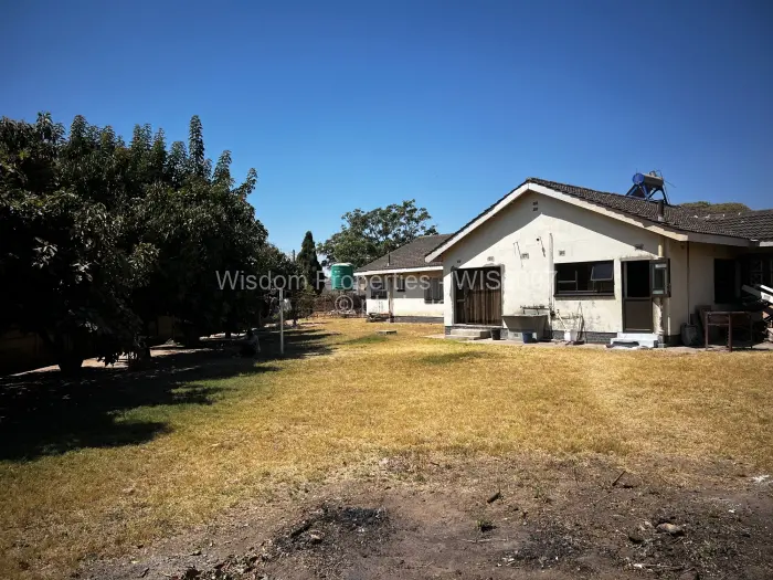 5 Bedroom House for Sale in Windsor Park, Ruwa