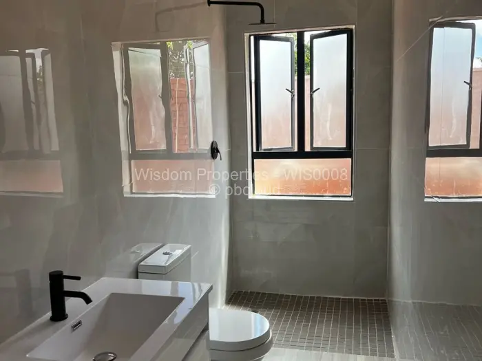 Townhouse/Cluster for Sale in Vainona, Harare