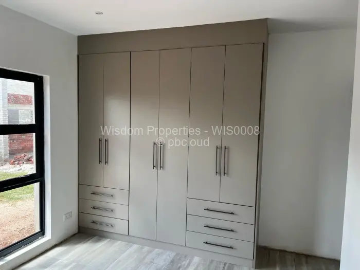 Townhouse/Cluster for Sale in Vainona, Harare