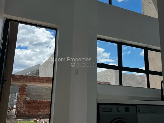 Townhouse/Cluster for Sale in Vainona, Harare