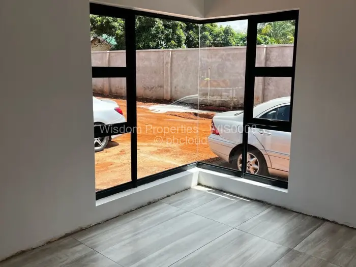 Townhouse/Cluster for Sale in Vainona, Harare