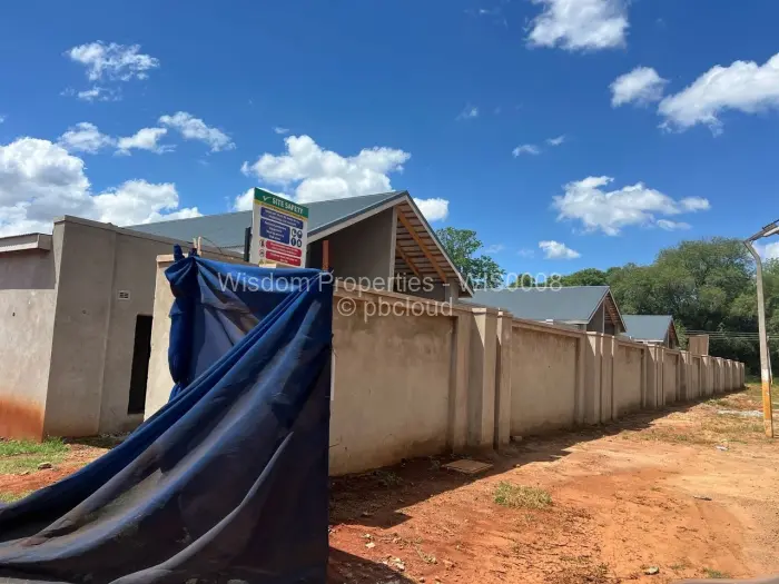 Townhouse/Cluster for Sale in Vainona, Harare