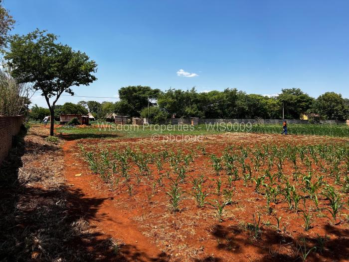 Residential Stand for Sale in Norton, Norton