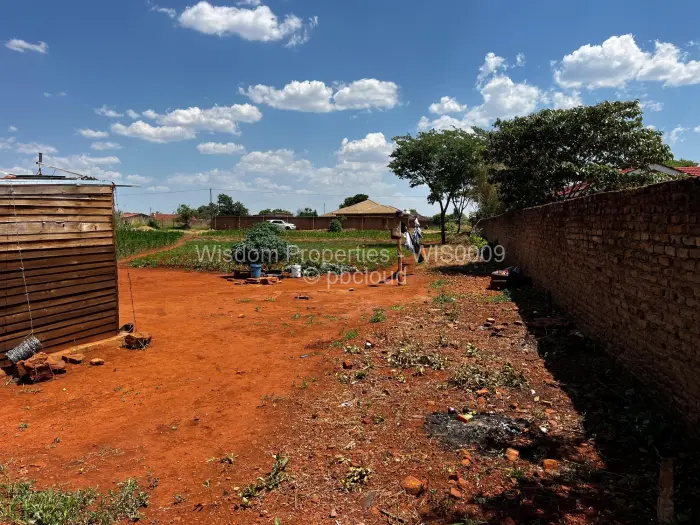 Residential Stand for Sale in Norton, Norton