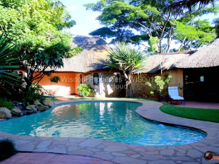 12 Bedroom House for Sale in Spitzkop, Harare