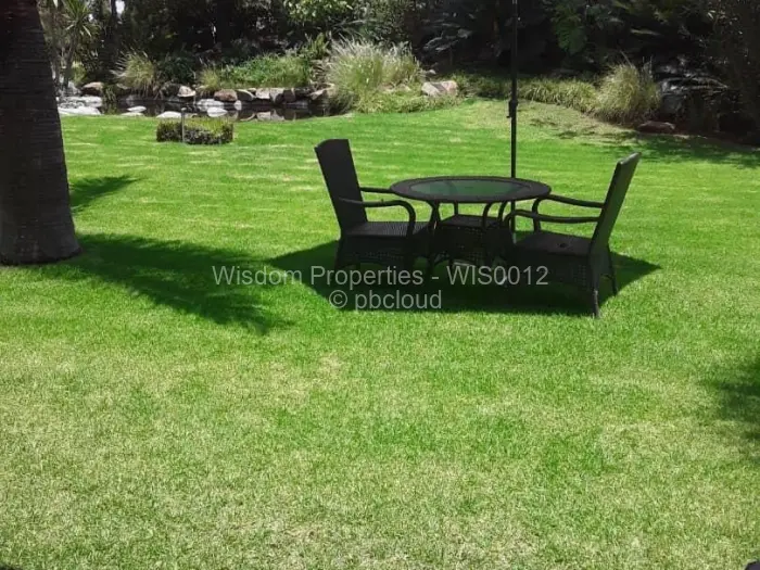 12 Bedroom House for Sale in Spitzkop, Harare