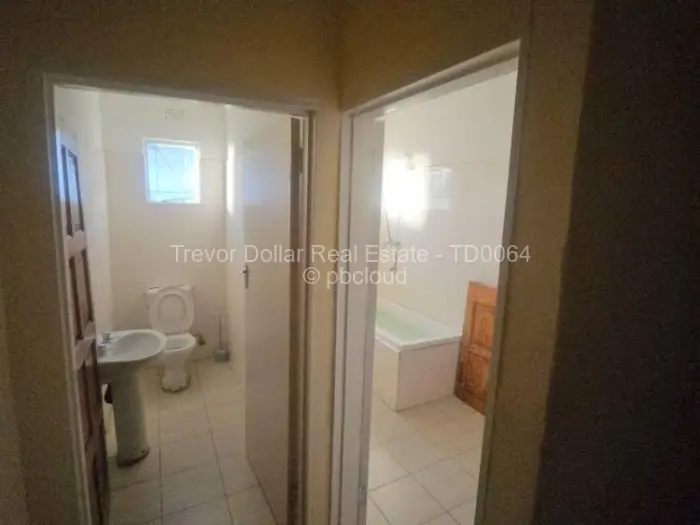 3 Bedroom House for Sale in Senga, Gweru