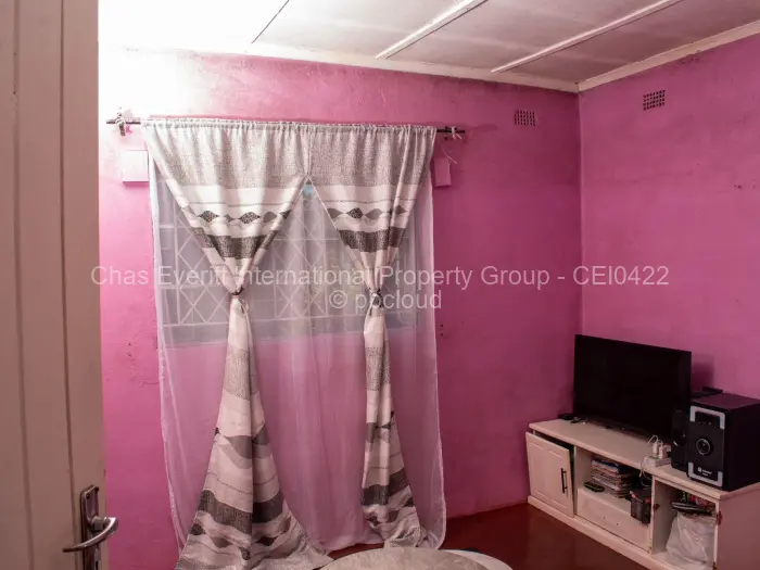 3 Bedroom House for Sale in Chikanga, Mutare