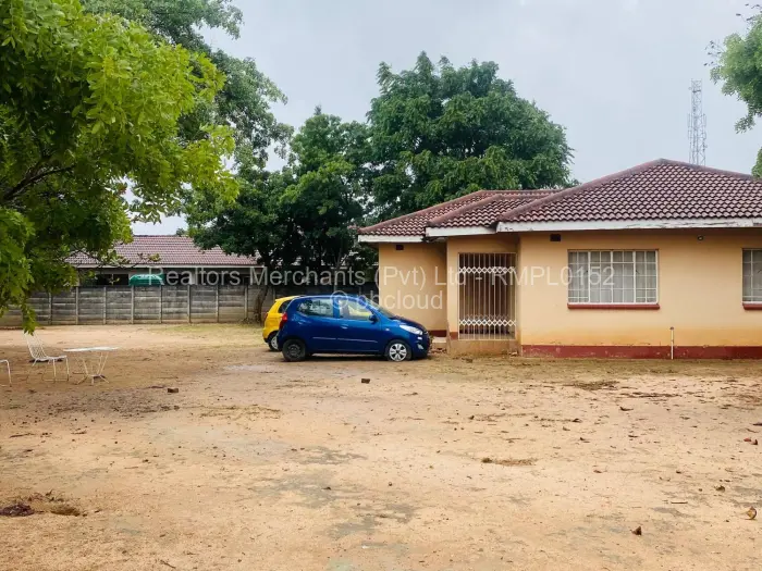 4 Bedroom House for Sale in Greendale North, Harare