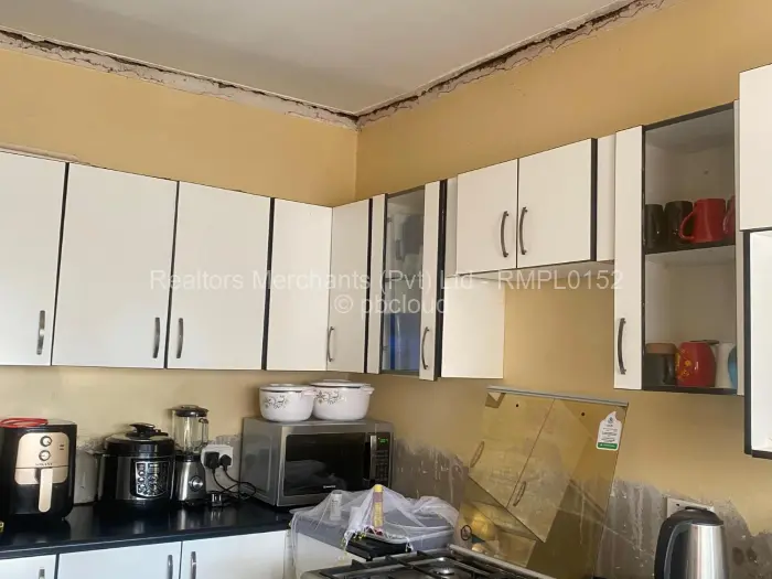 4 Bedroom House for Sale in Greendale North, Harare