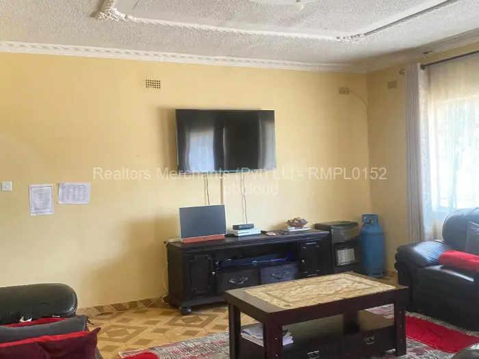 4 Bedroom House for Sale in Greendale North, Harare