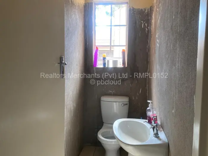 4 Bedroom House for Sale in Greendale North, Harare