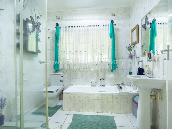 13 Bedroom House for Sale in Prospect, Harare