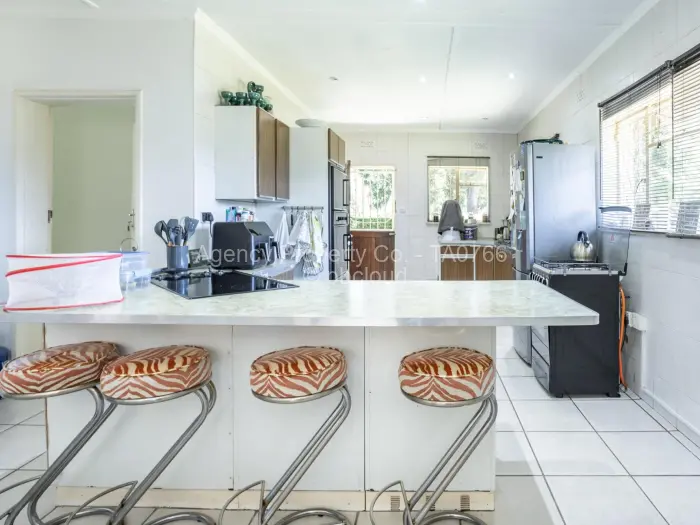 13 Bedroom House for Sale in Prospect, Harare