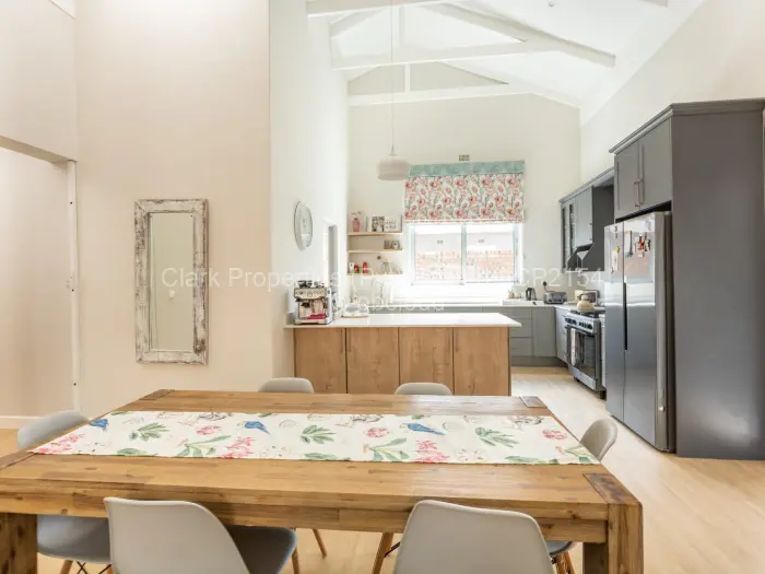 Townhouse/Cluster for Sale in Mount Pleasant, Harare