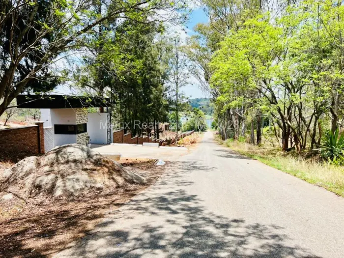 Residential Stand for Sale in Glen Lorne, Harare
