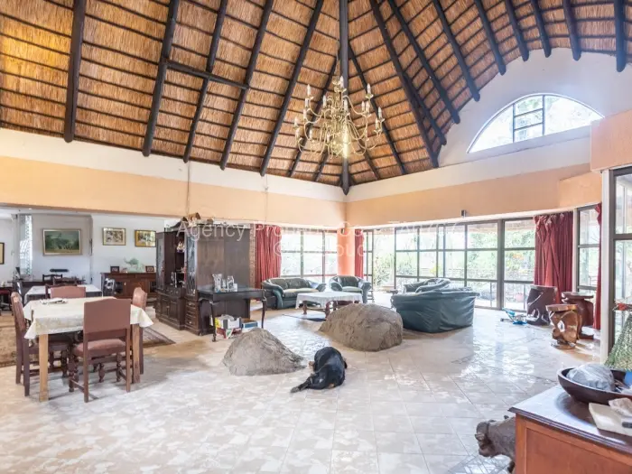 5 Bedroom House for Sale in Ballantyne Park, Harare