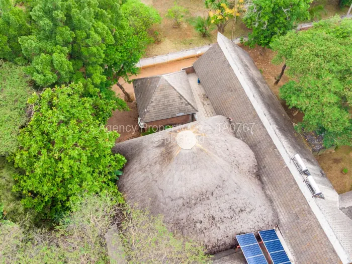 5 Bedroom House for Sale in Ballantyne Park, Harare