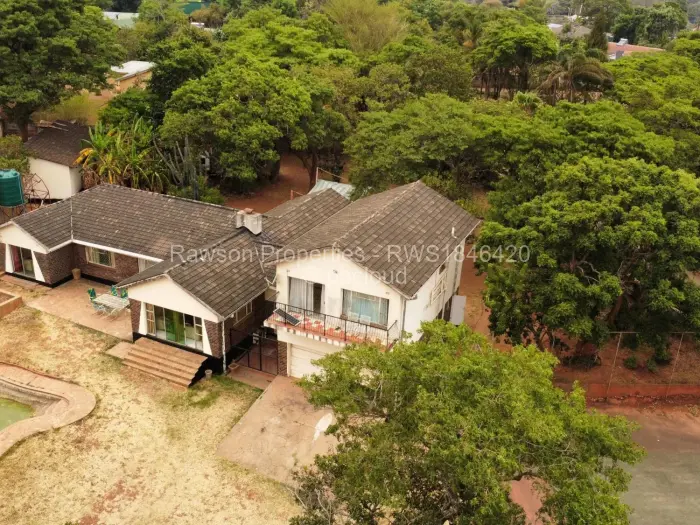 6 Bedroom House for Sale in Mandara, Harare